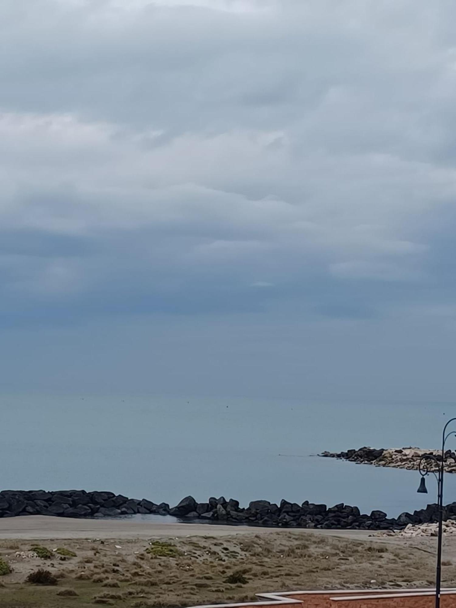 Armareaoverseassuites 菲乌米奇诺 外观 照片